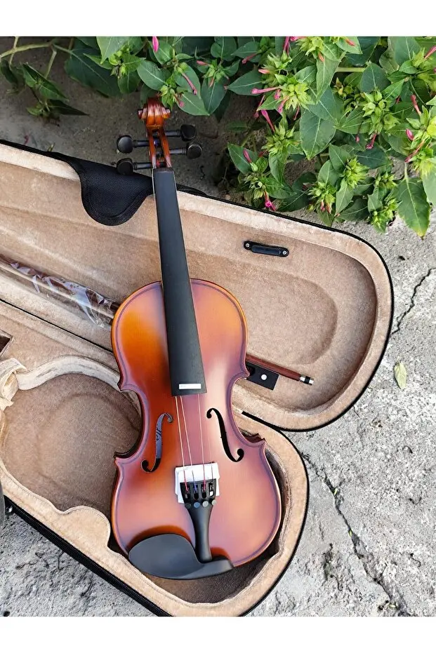 Landler MV-05 1/2 Keman Full Set (Akort Aleti, Keman Methodu, Keman Yastığı, Reçine, Susturucu)