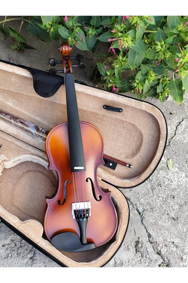 Landler MV-05 1/2 Keman Full Set (Akort Aleti, Keman Methodu, Keman Yastığı, Reçine, Susturucu)