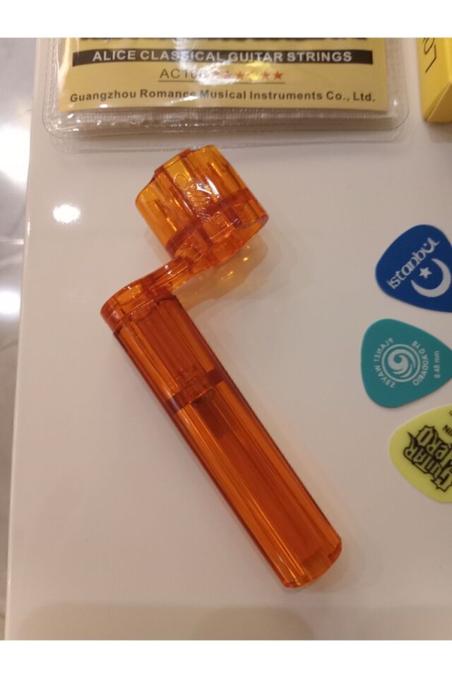 Klasik Gitar Teli A-106 + PENA SETİ + BURGU ÇEVİRİCİ + GİTAR KAPOSU