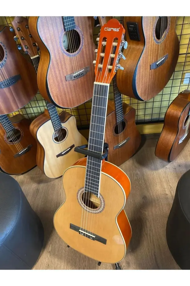 Clariss Natural Tam Boy 4/4 Klasik Gitar (Kılıf Pena Dahil)