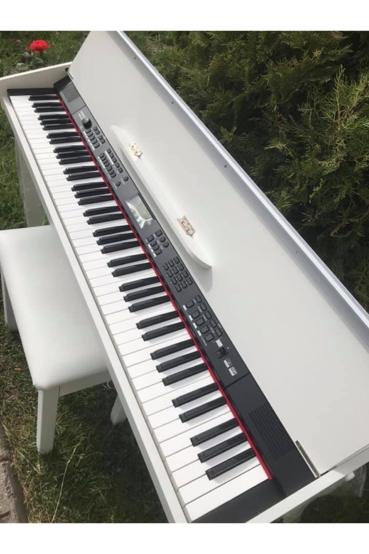 Nemesis NEM-969 Dijital Piyano 88 Tuş Beyaz Gri
