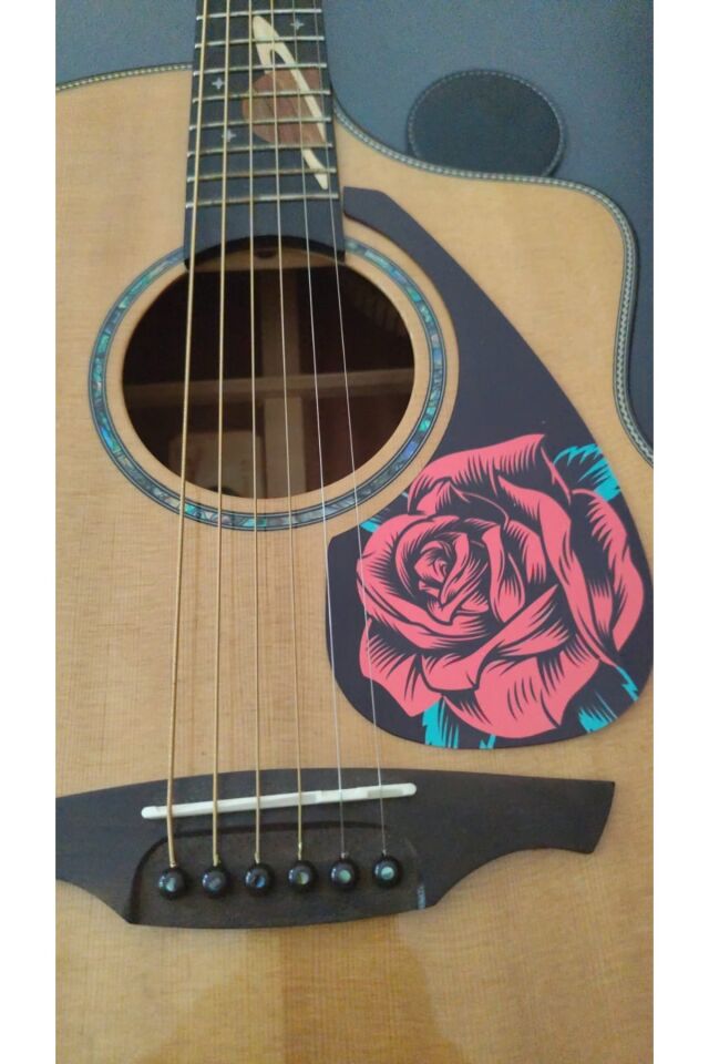 Akustik Gitar Pickguard - Kendinden Yapışkanlı Pena Korumalığı Hahaha